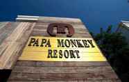 Exterior 2 Papa Monkey Resort