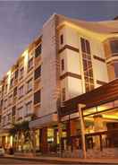 EXTERIOR_BUILDING MO2 Westown Hotel Iloilo - Smallville