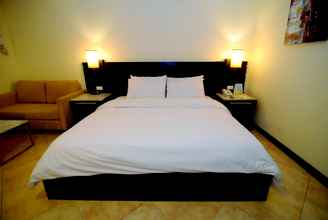 Kamar Tidur 4 MO2 Westown Hotel Bacolod - Downtown