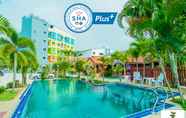 Hồ bơi 2 Phaithong Sotel Resort (SHA Plus+)