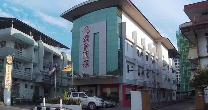 Bên ngoài Raja Inn Hotel