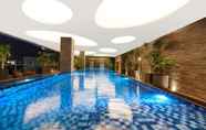 Swimming Pool 4 Melia Makassar