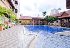 Swimming Pool 4 Teja Hotel Bangkok at Nana