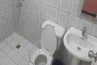 Toilet Kamar Hotel Sogo Alabang Jr.