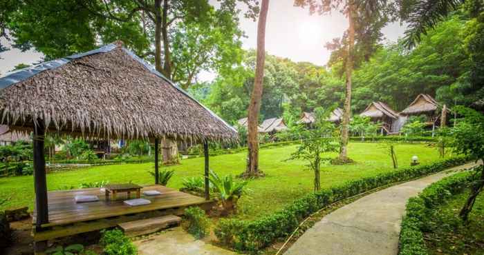 Bên ngoài Tarzan Island Resort