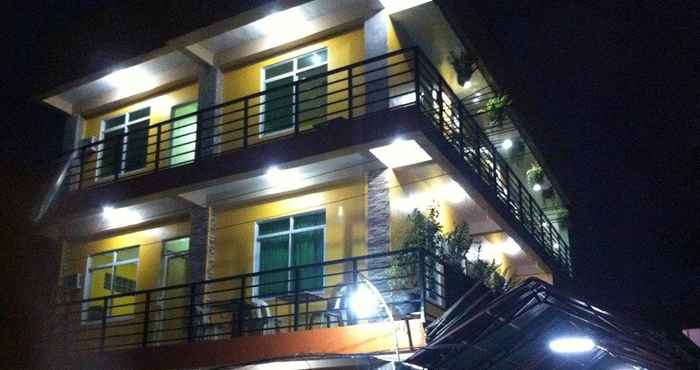 Bangunan Aranas-Carillo Travellers Inn