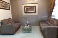 Lobby Dewandaru Guest House Syariah