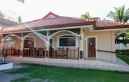 Bangunan 4 Luzmin-BH Cottages and Bungalows