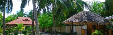 Bangunan 2 Luzmin-BH Cottages and Bungalows