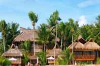 Bangunan The Coral Blue Oriental Villas and Suites