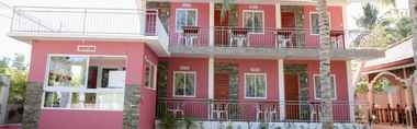 Exterior 2 Luzmin BH - Pink House