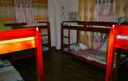 Kamar Tidur 5 8th Street Guesthouse