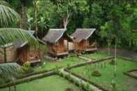 Lobby Nipa Hut Village