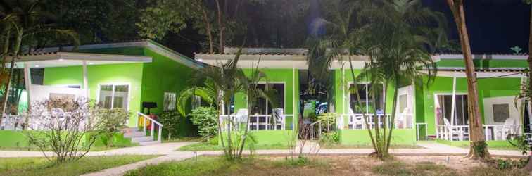 Lobi The Green Resort