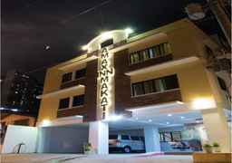 Amax Inn Makati, Rp 188.617