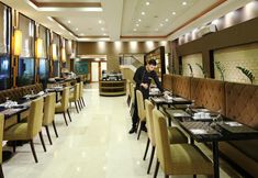 Restaurant 3 City Garden Suites Hotel