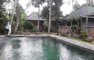 Kolam Renang 6 Wana Ukir Villa