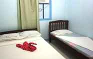 Kamar Tidur 5 Moreno's Cottages