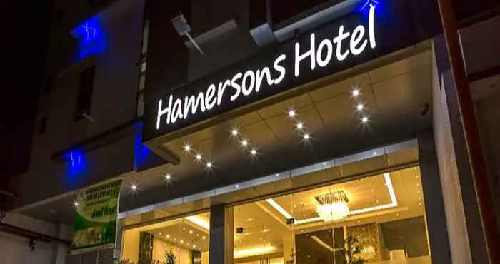 ภายนอกอาคาร Hamersons Hotel