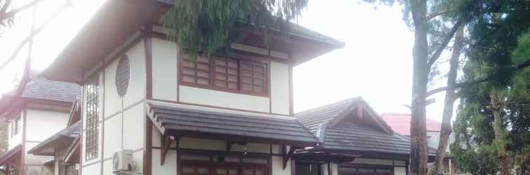 Exterior Villa Kota Bunga Andrie Type Osaka