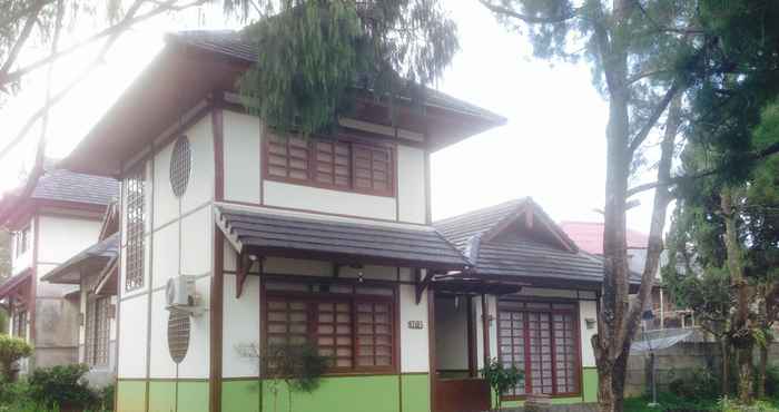 Bangunan Villa Kota Bunga Andrie Type Osaka