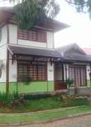 EXTERIOR_BUILDING Villa Kota Bunga Andrie Type Osaka