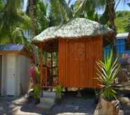 Lobby 5 Sharky Hostel Oslob