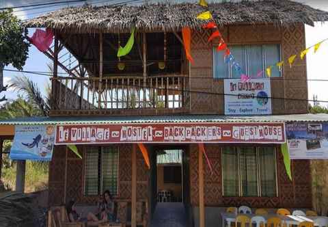 Exterior Le Village Hostel Moalboal