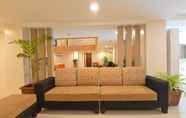 Lobi 4 Royal Suites Condotel