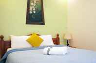 Kamar Tidur Front Beach Hotel