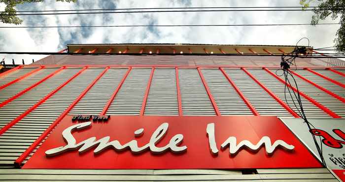 ภายนอกอาคาร Smile Inn