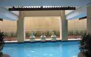 Kolam Renang 4 Alcoves Apartments - Legaspi