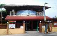 Bên ngoài 3 Randys Bantayan Island Grill & Chill Resort