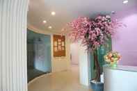 Lobby Pintree Service Apartment Pattaya