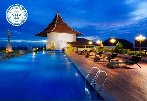 Swimming Pool Aiyara Grand Hotel