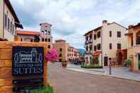 Exterior Town Square Suites by Toscana Valley