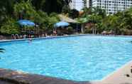 Swimming Pool 7 Palm Garden Hotel Pattaya