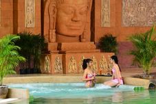 游泳池 Iyara Lake Hotel & Resort