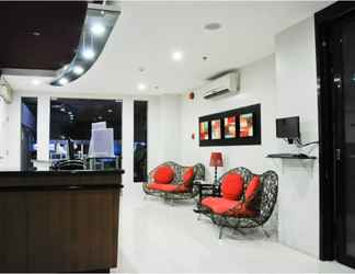 Lobi 2 Premiere Citi Suites