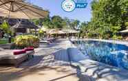 สระว่ายน้ำ 2 Let's Hyde Pattaya Resort & Villas