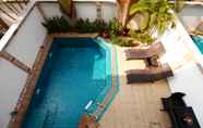 Kolam Renang 7 Hidden Palm Pool Villa