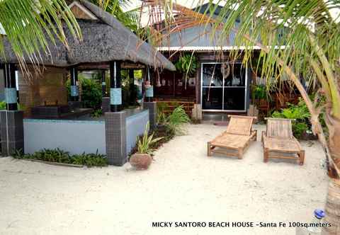 Bên ngoài Micky Santoro Beach Front House