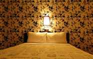 Kamar Tidur 4 Thaphae Garden Guesthouse