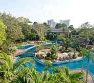 Swimming Pool 3 The Green Park Resort