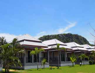 Bangunan 2 KP Mountain Beach Resort