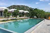 Kolam Renang KP Mountain Beach Resort