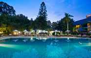Swimming Pool 4 Sunshine Garden Resort