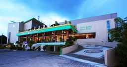 Grand Madani Hotel, Rp 333.705