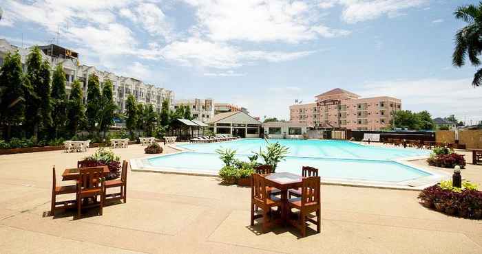 Exterior Ayutthaya Grand Hotel