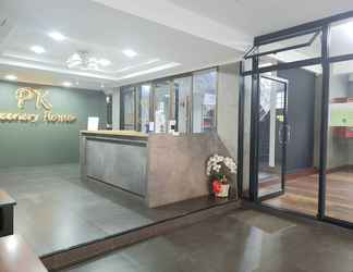 Lobi 2 Phongkaew Hotel and Apartment